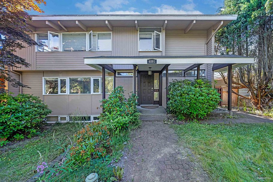 6891 E Heather Street Vancouver, BC - 1