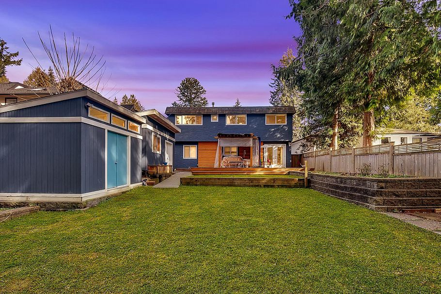 2505 William Avenue North Vancouver, BC - 20