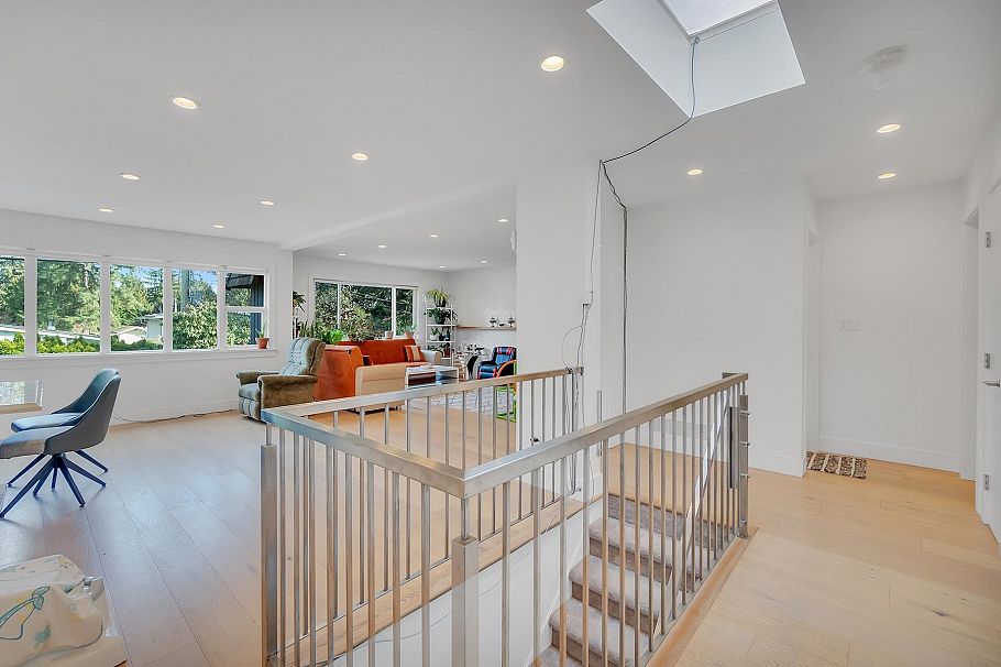 2505 William Avenue North Vancouver, BC - 19