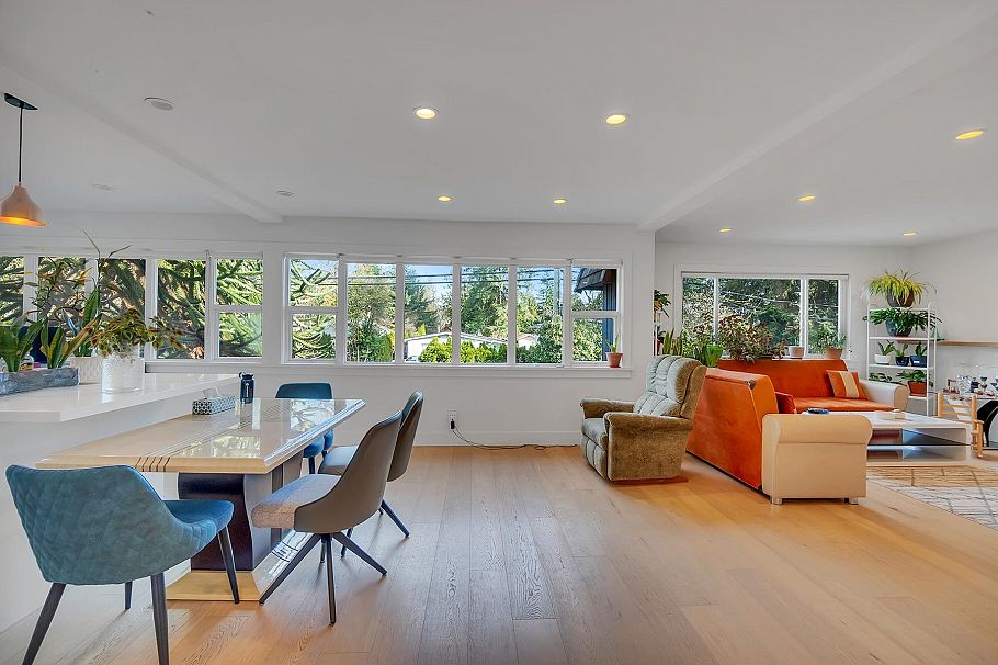 2505 William Avenue North Vancouver, BC - 33