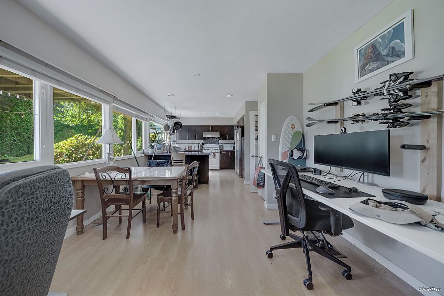 6891 E Heather Street Vancouver, BC - 26
