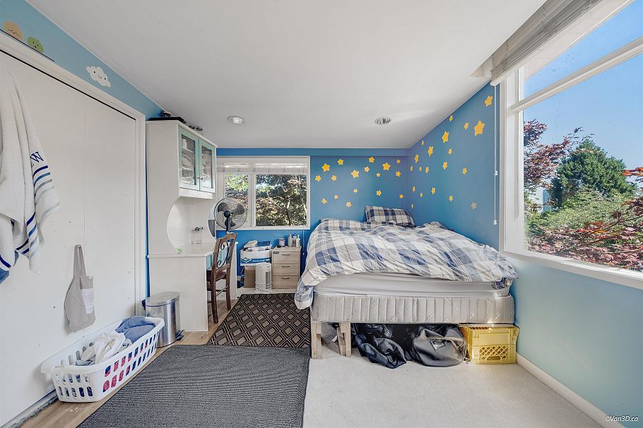 6891 E Heather Street Vancouver, BC - 34