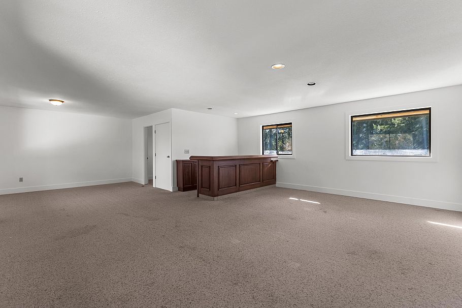 4278 W 12th Avenue Vancouver, BC - 13