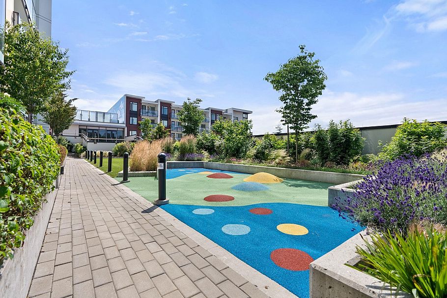 2602 1401 Hunter Street North Vancouver, BC - 38