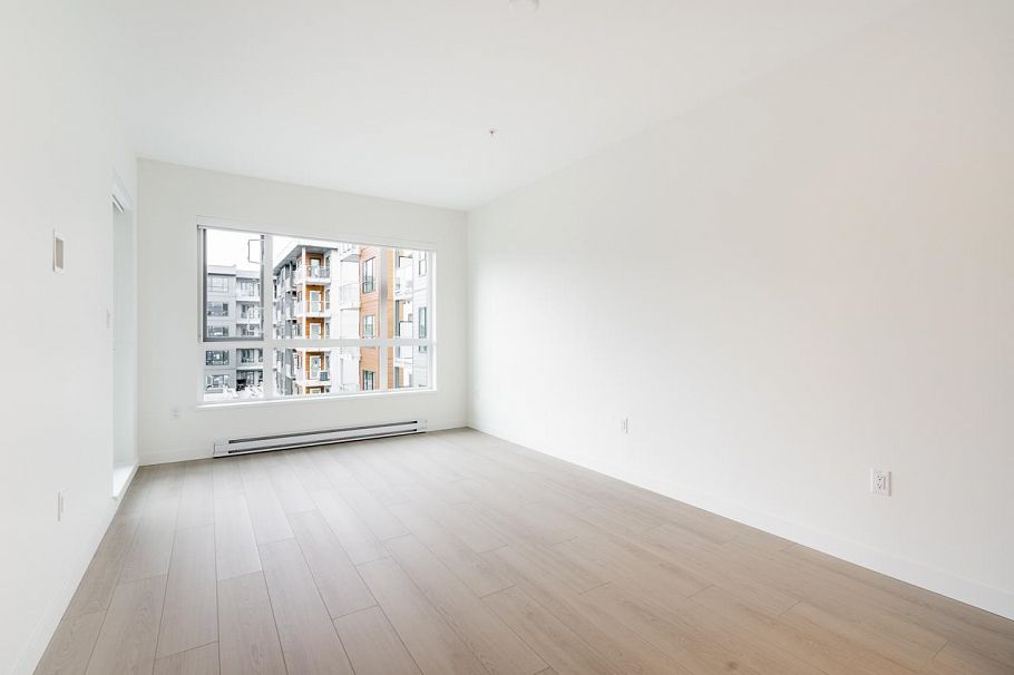 403 3596 Malsum Drive North Vancouver, BC - 13