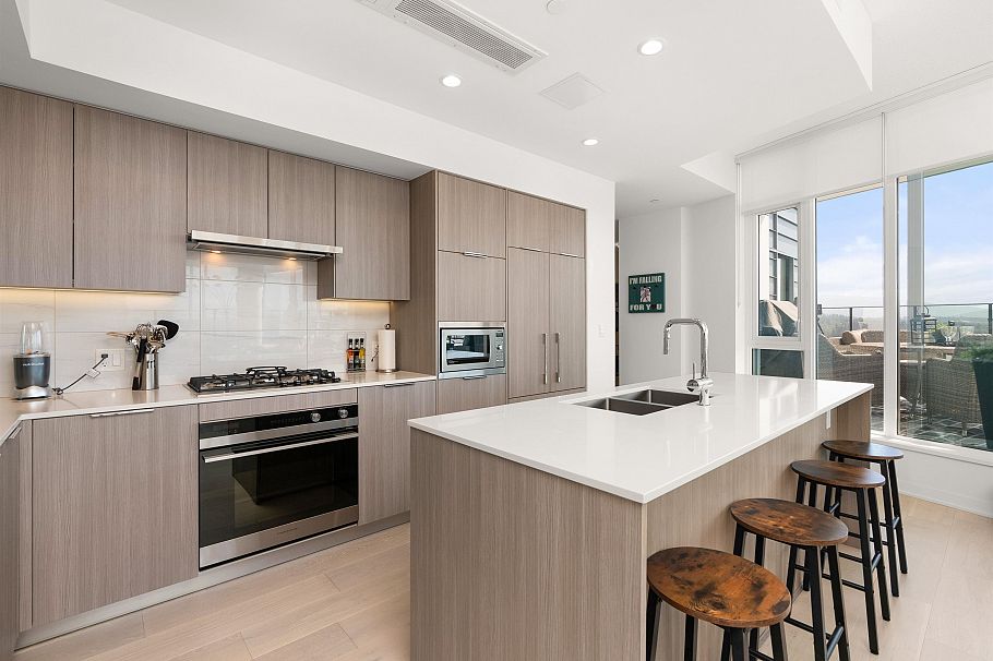 2602 1401 Hunter Street North Vancouver, BC - 12