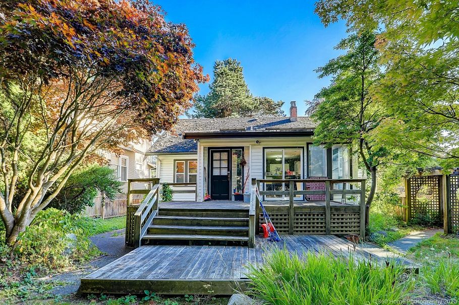 3531 W 37th Avenue Vancouver, BC - 1