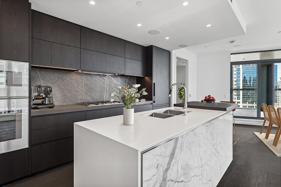 1005 1601 Quebec Street Vancouver, BC - 1