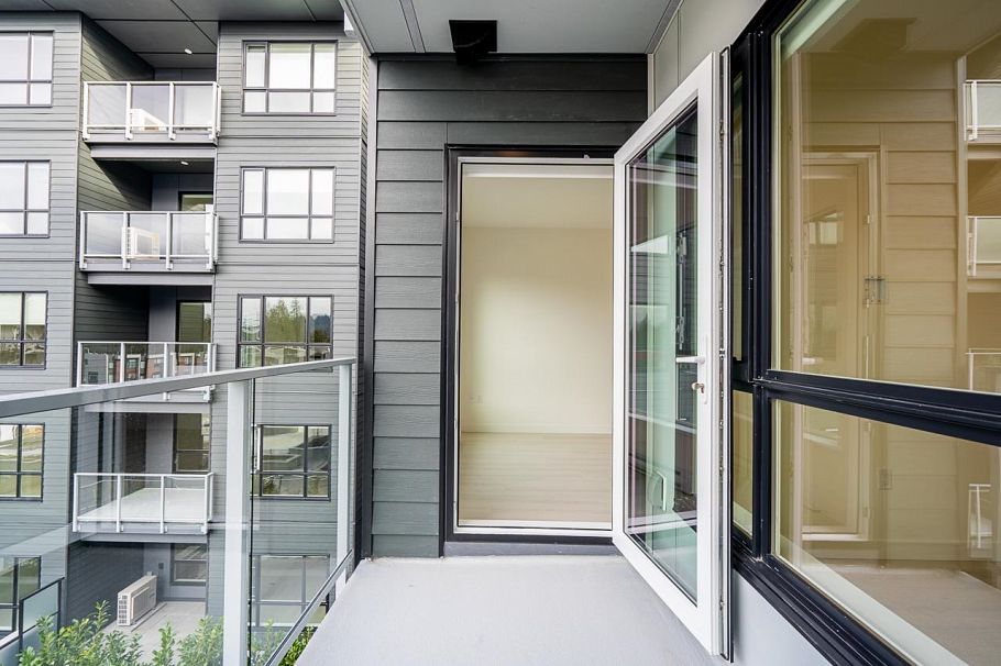 403 3596 Malsum Drive North Vancouver, BC - 26