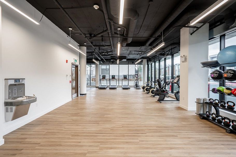 403 3596 Malsum Drive North Vancouver, BC - 32