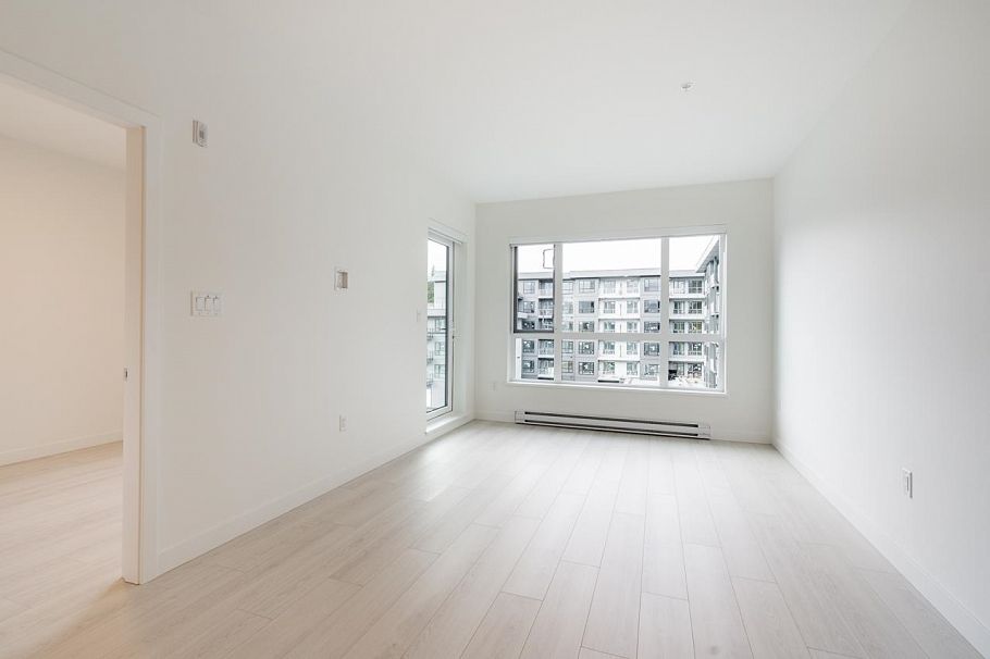 403 3596 Malsum Drive North Vancouver, BC - 15