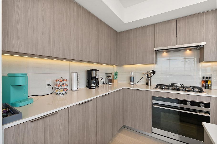 2602 1401 Hunter Street North Vancouver, BC - 14