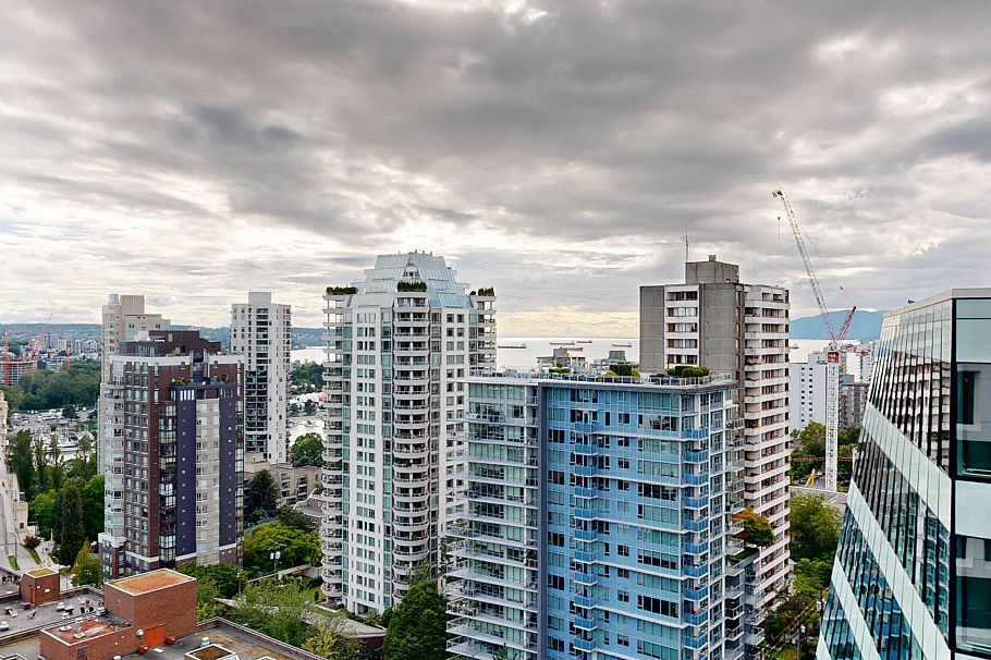 2103 1289 Hornby Street Vancouver, BC - 21