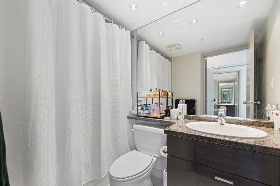 3107 1408 Strathmore Mews Vancouver, BC - 20