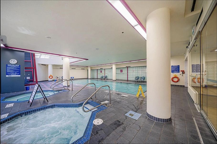 701 1050 Burrard Street Vancouver, BC - 28