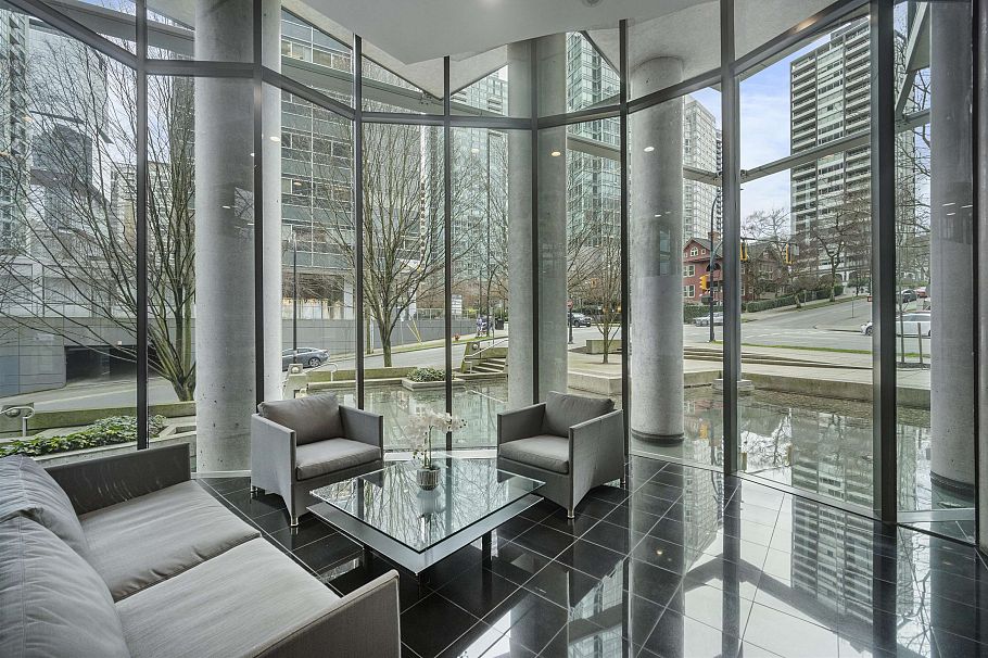 608 1331 W Georgia Street Vancouver, BC - 19