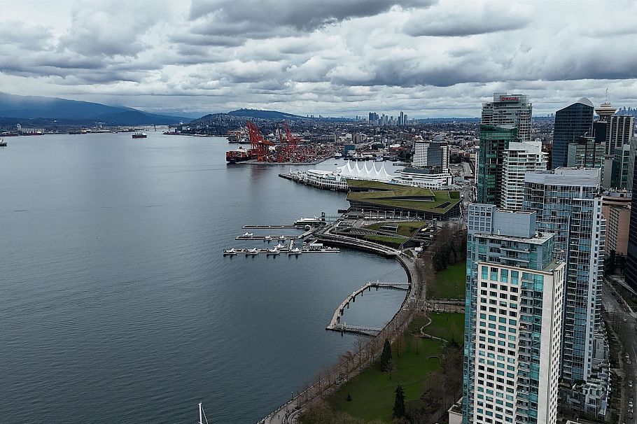 608 1331 W Georgia Street Vancouver, BC - 26