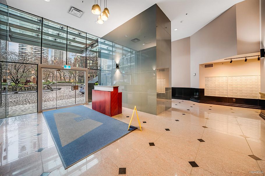 701 1050 Burrard Street Vancouver, BC - 23