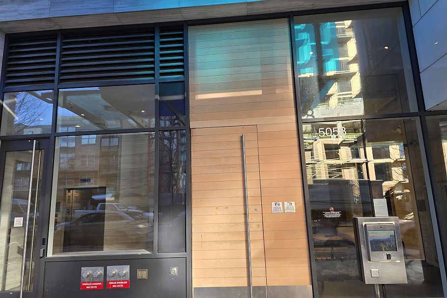 1401 5058 Joyce Street Vancouver, BC - 3