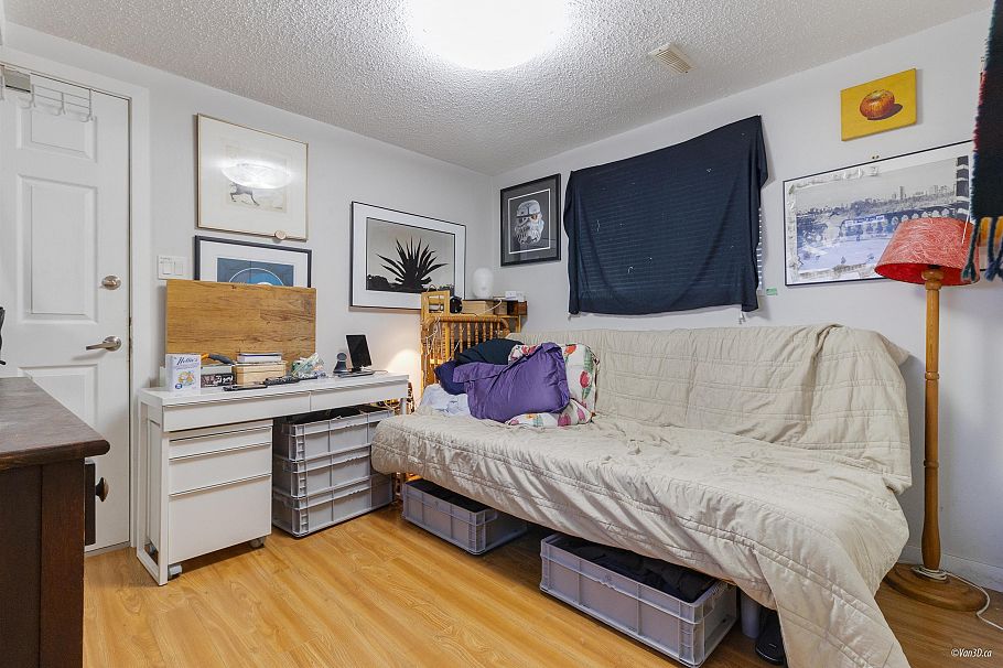 2752 Grant Street Vancouver, BC - 23