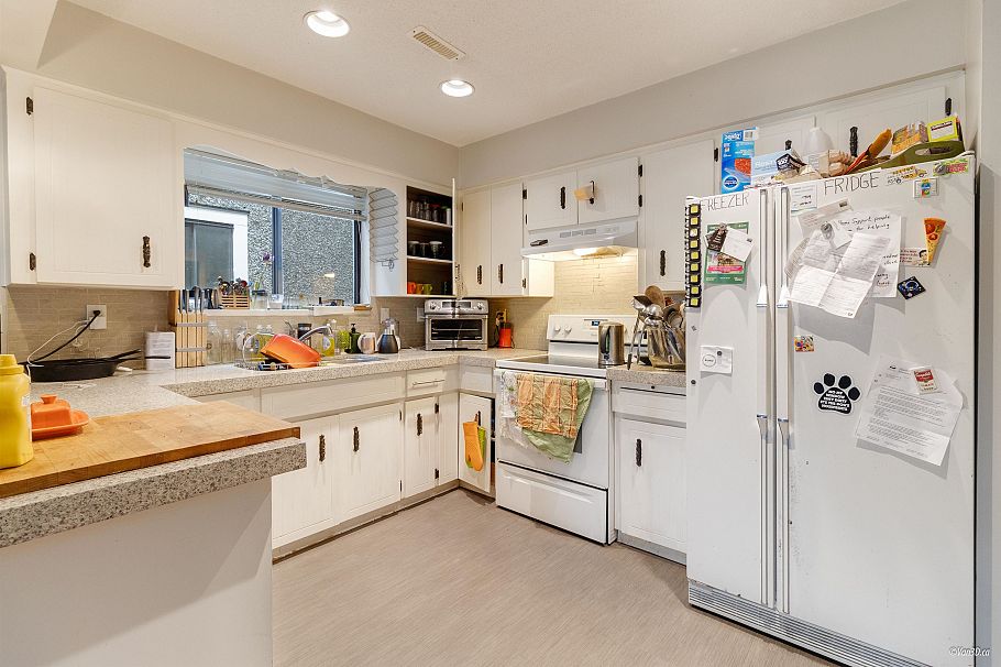 2752 Grant Street Vancouver, BC - 17