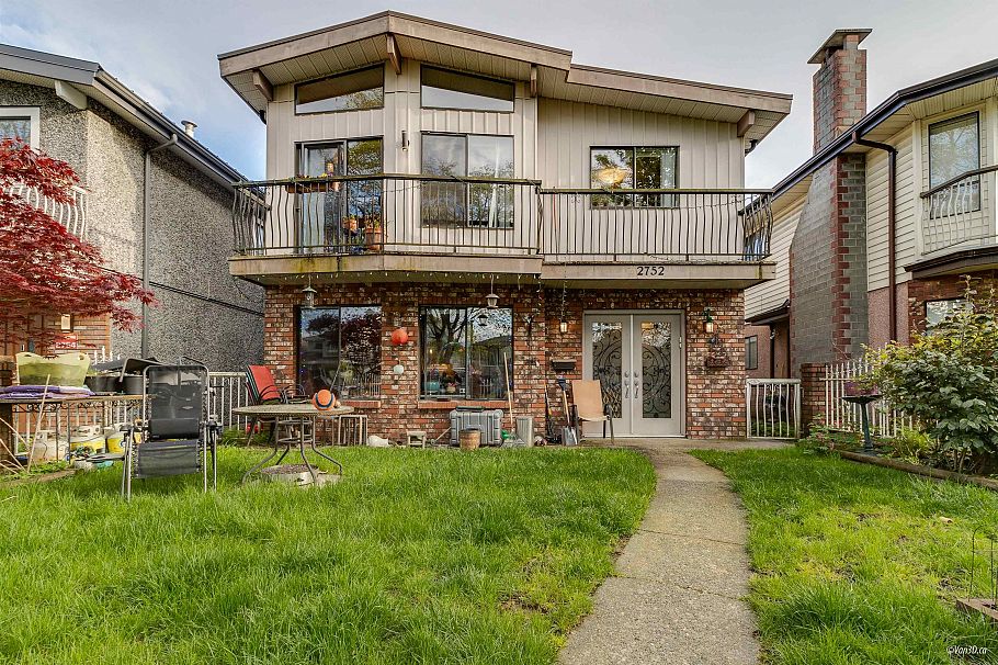2752 Grant Street Vancouver, BC - 26