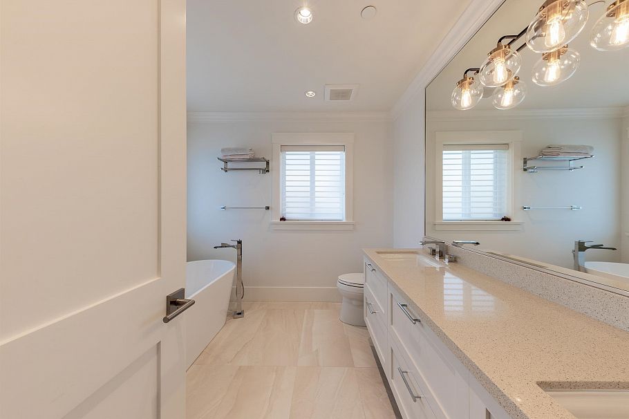 3755 W 13th Avenue Vancouver, BC - 15