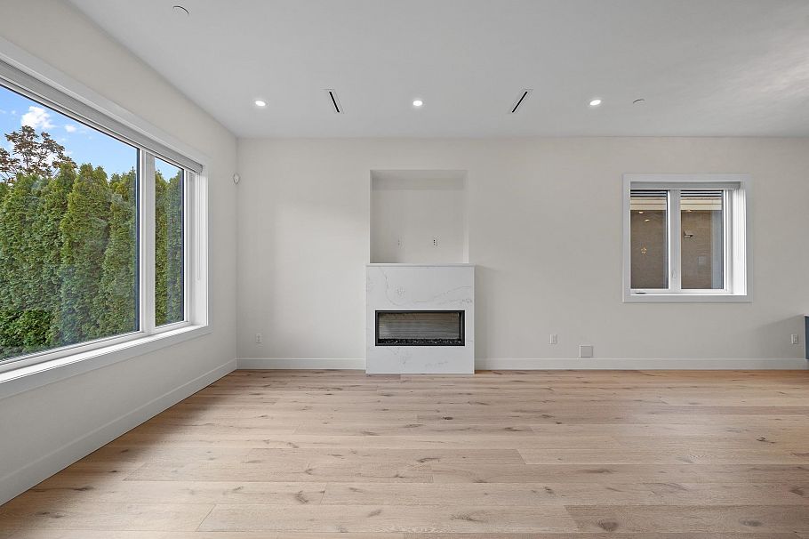 6011 Fremlin Street Vancouver, BC - 15