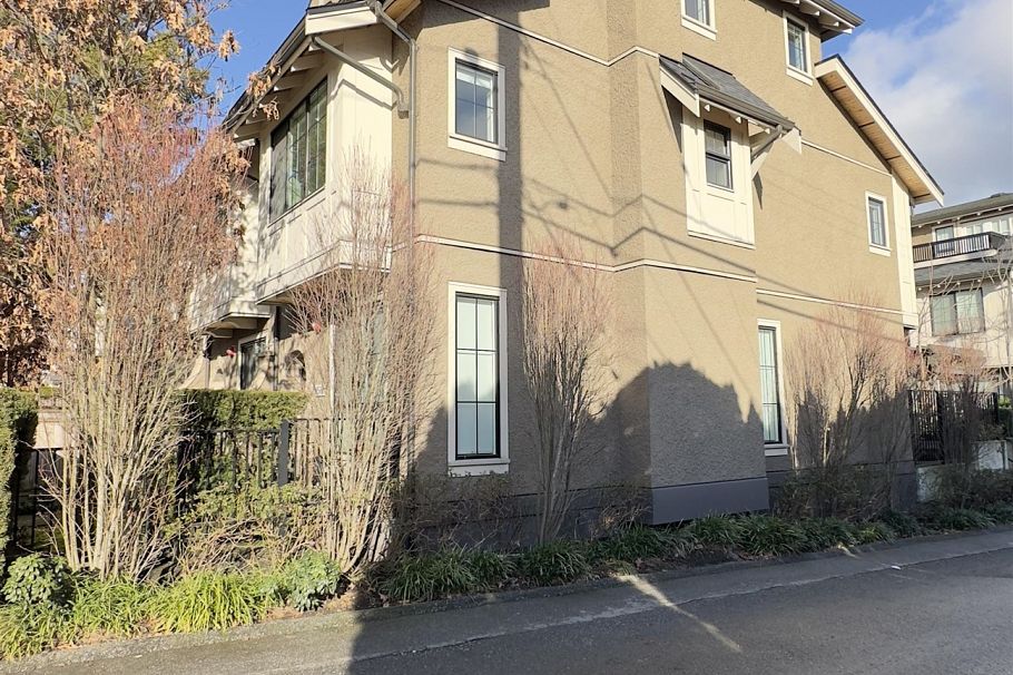 8588 Osler Street Vancouver, BC - 3