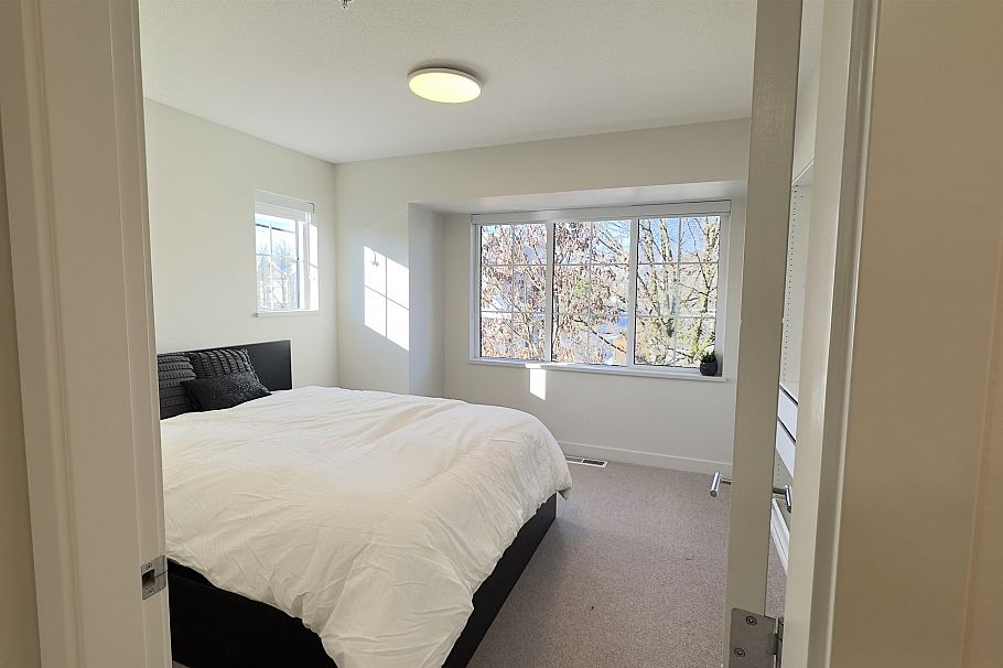 8588 Osler Street Vancouver, BC - 12