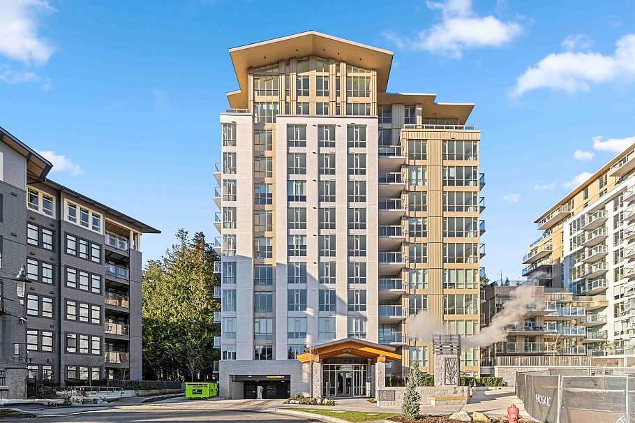 802 2325 Emery Court North Vancouver, BC - 1