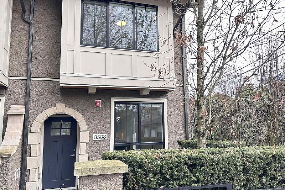 8588 Osler Street Vancouver, BC - 1