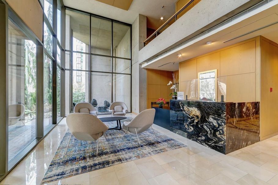 1904 738 Broughton Street Vancouver, BC - 33