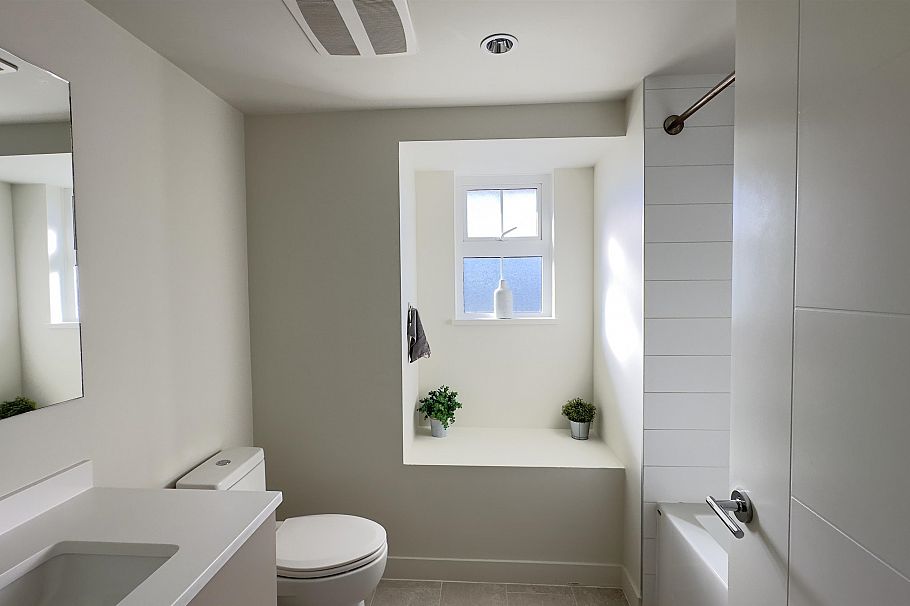 8588 Osler Street Vancouver, BC - 20