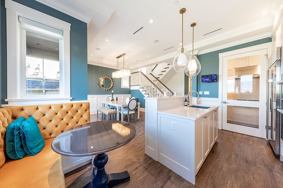 3755 W 13th Avenue Vancouver, BC - 7