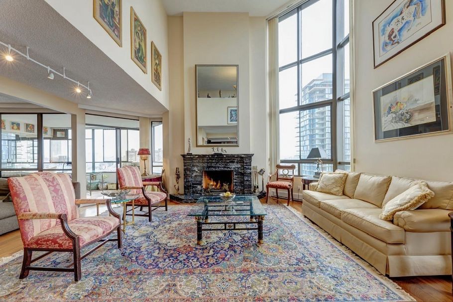 1904 738 Broughton Street Vancouver, BC - 2