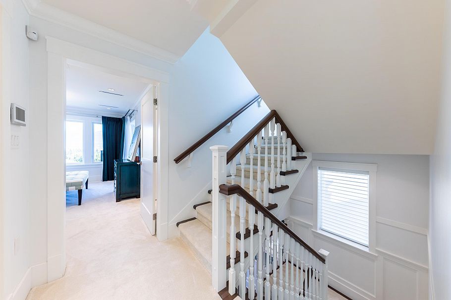 3755 W 13th Avenue Vancouver, BC - 13