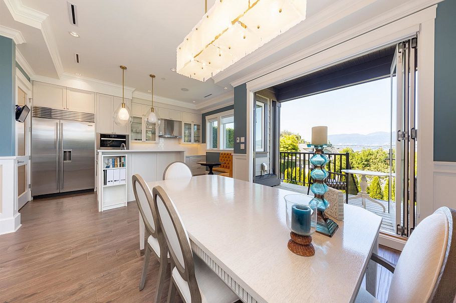 3755 W 13th Avenue Vancouver, BC - 10
