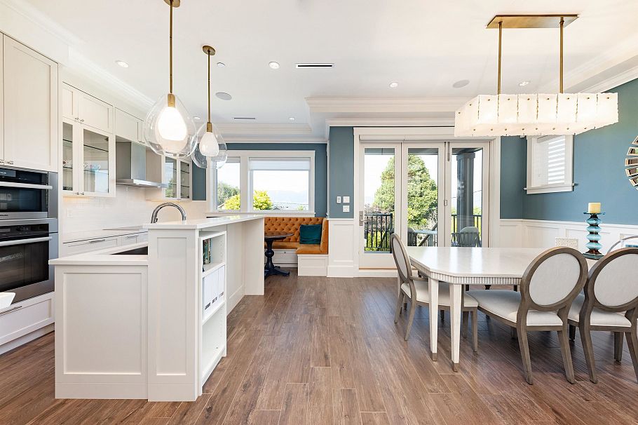 3755 W 13th Avenue Vancouver, BC - 8