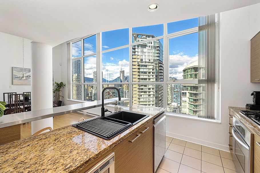 3603 1495 Richards Street Vancouver, BC - 9