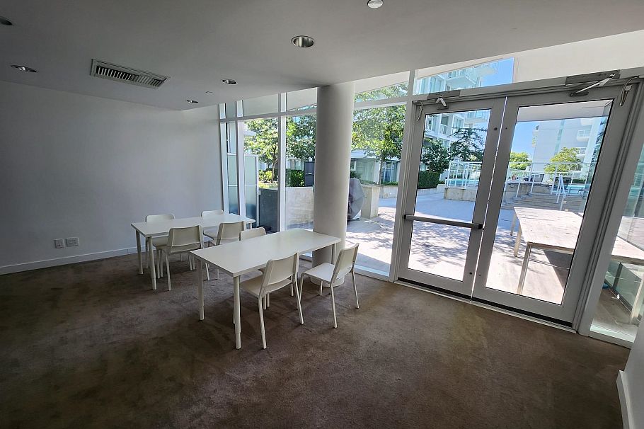 809 4638 Gladstone Street Vancouver, BC - 23