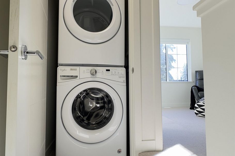 8588 Osler Street Vancouver, BC - 21