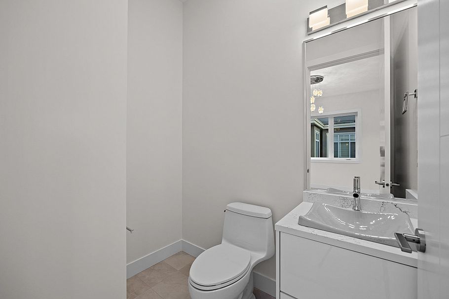 6011 Fremlin Street Vancouver, BC - 31