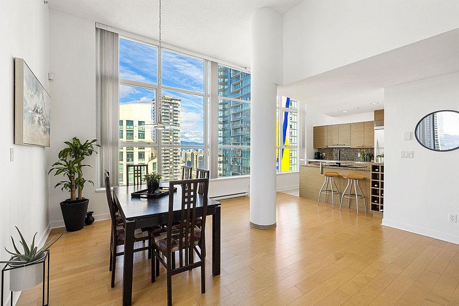 3603 1495 Richards Street Vancouver, BC - 5