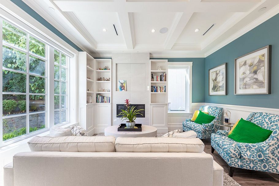 3755 W 13th Avenue Vancouver, BC - 2