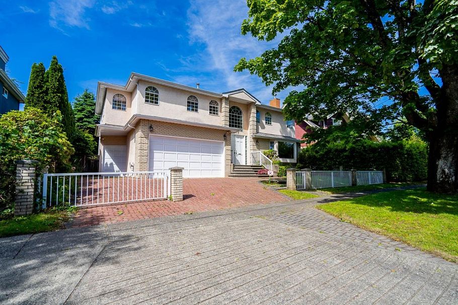 3513 W 40th Avenue Vancouver, BC - 38