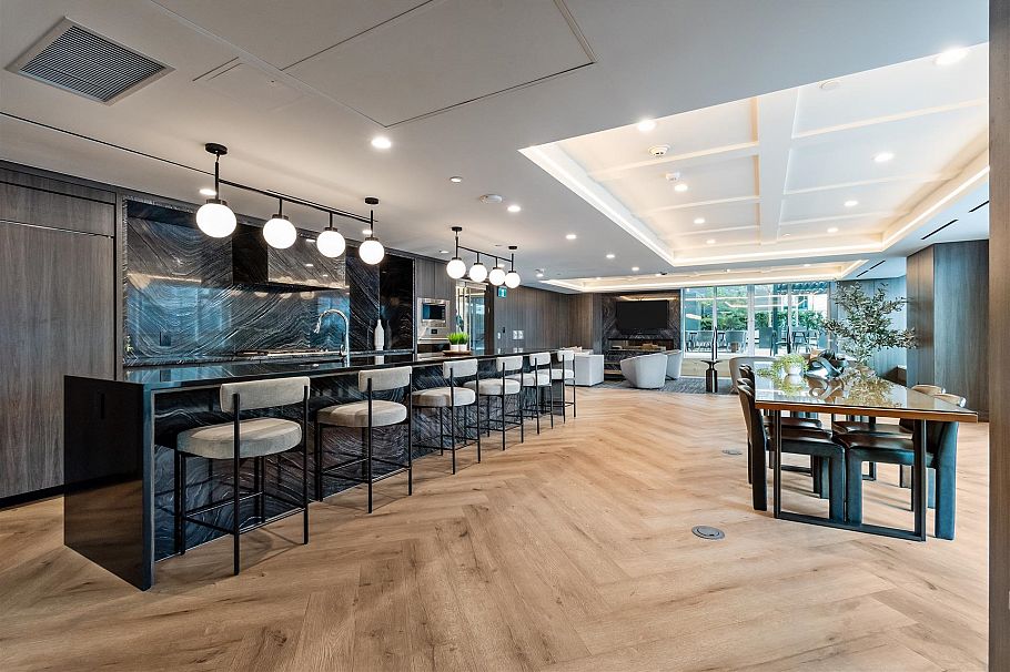 2501 1335 Howe Street Vancouver, BC - 21