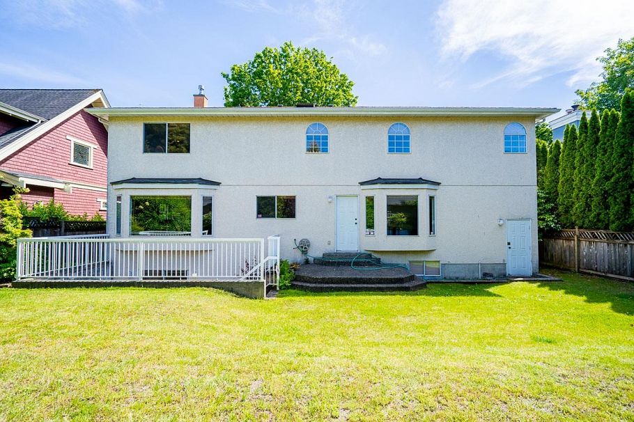 3513 W 40th Avenue Vancouver, BC - 36