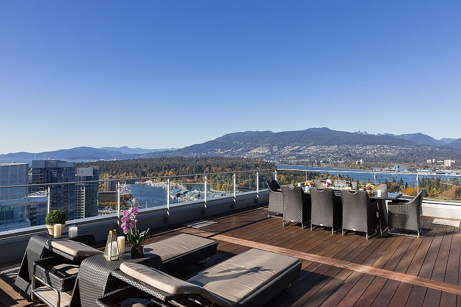 3101 277 Thurlow Street Vancouver, BC - 4