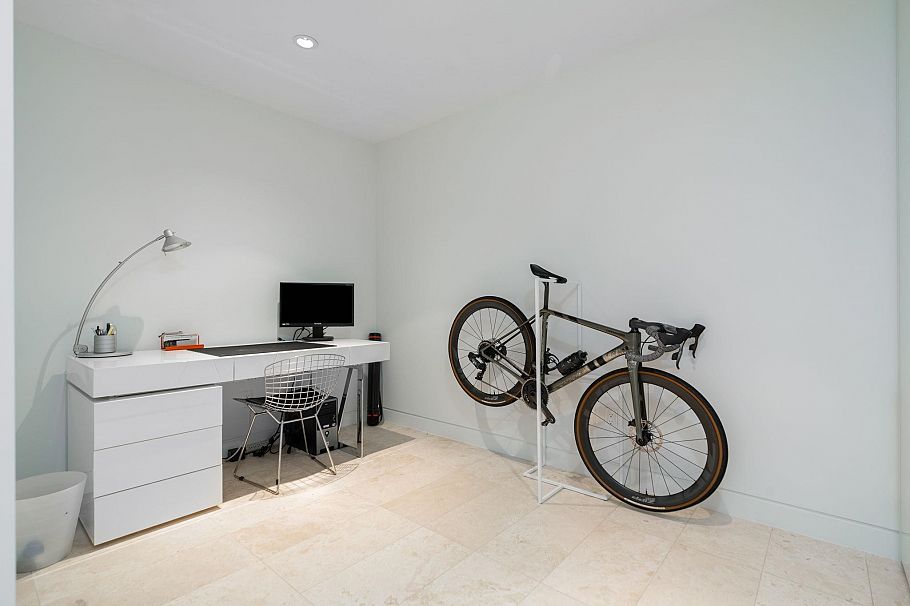 2401 838 W Hastings Street Vancouver, BC - 20